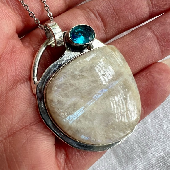 925 Violet Flash PEACH MOONSTONE + Blue Topaz Necklace Pendant - Picture 1 of 8